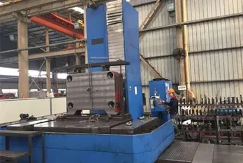 Centro de mandrinado tipo piso